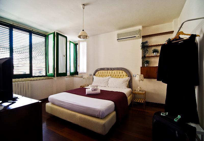 Bed And Travel Apartment Dogana Regia 15 サレルノ エクステリア 写真