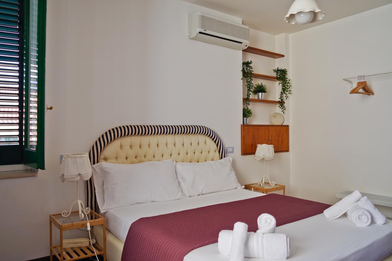 Bed And Travel Apartment Dogana Regia 15 サレルノ エクステリア 写真